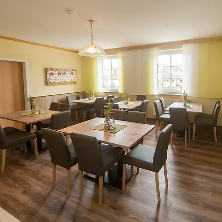 & Reitstall Inghofer Pensjonat Heidenreichstein