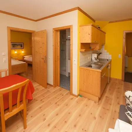 Pensjonat & Reitstall Inghofer Heidenreichstein