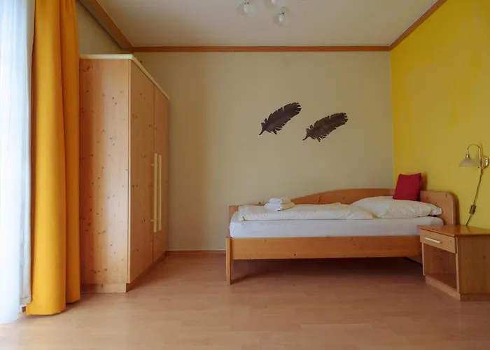 Casa de hóspedes & Reitstall Inghofer