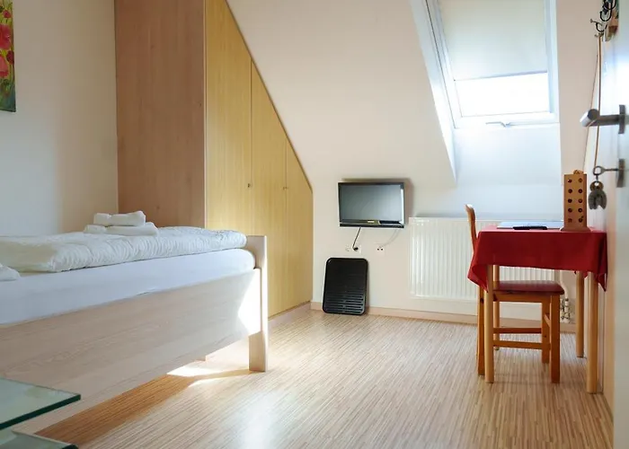 Casa de hóspedes & Reitstall Inghofer 3*