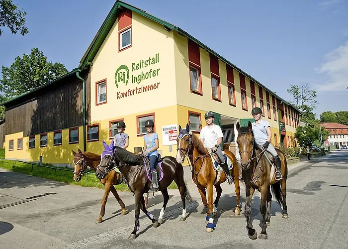 & Reitstall Inghofer Heidenreichstein